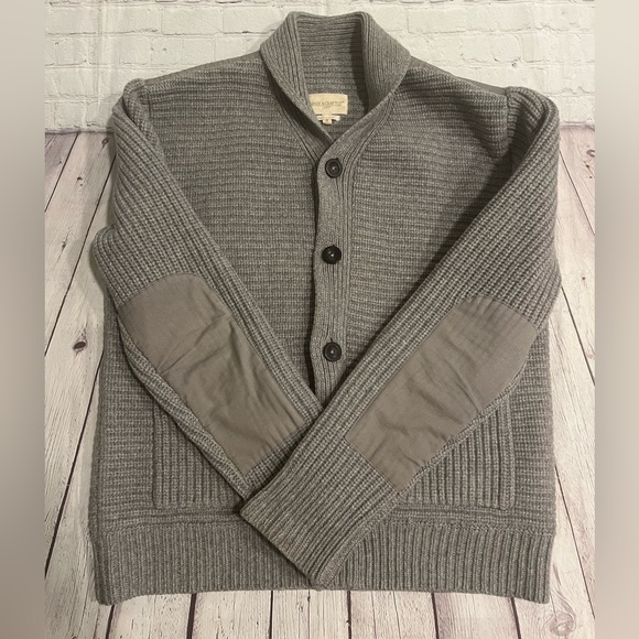 Levi’s Made and Crafted Grey Wool and Cashmere Cardigan with elbow patches sz 4 - Picture 5 of 9